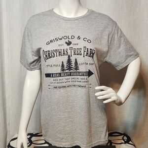 GRISWOLD Christmas Tree Farm Circle Collection Gray T Shirt Medium
